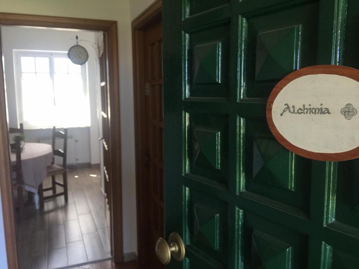Alchimia House Apartment Cisano sul Neva Bagian luar foto